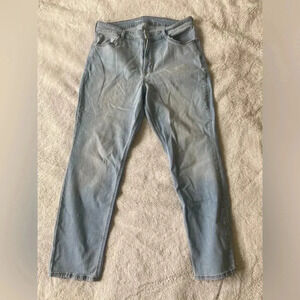 Old Navy Hi-rise WOW Straight Jeans